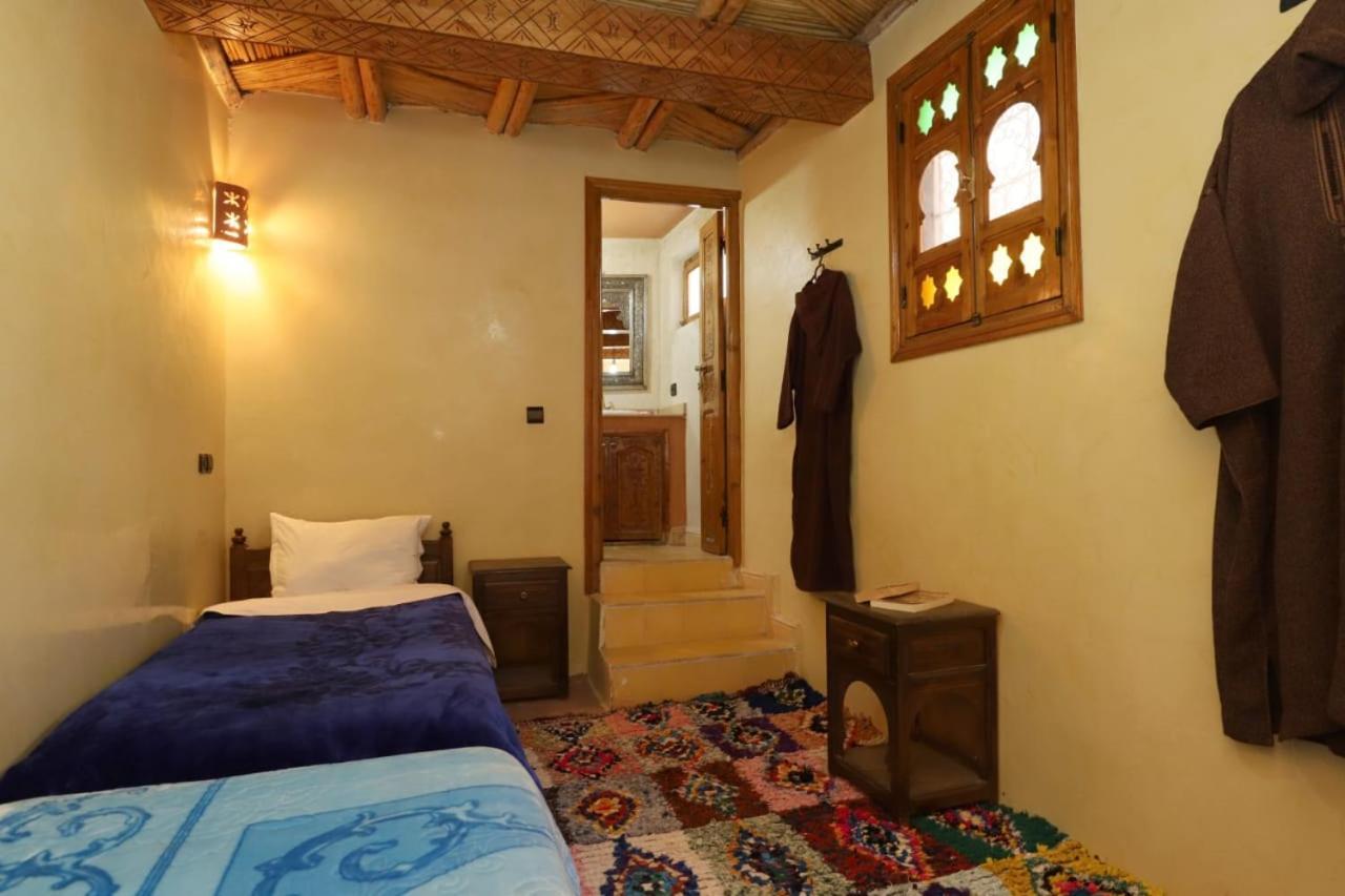 Aroumd Authentic Lodge Managed By Rachid Jellah 伊姆利尔 外观 照片