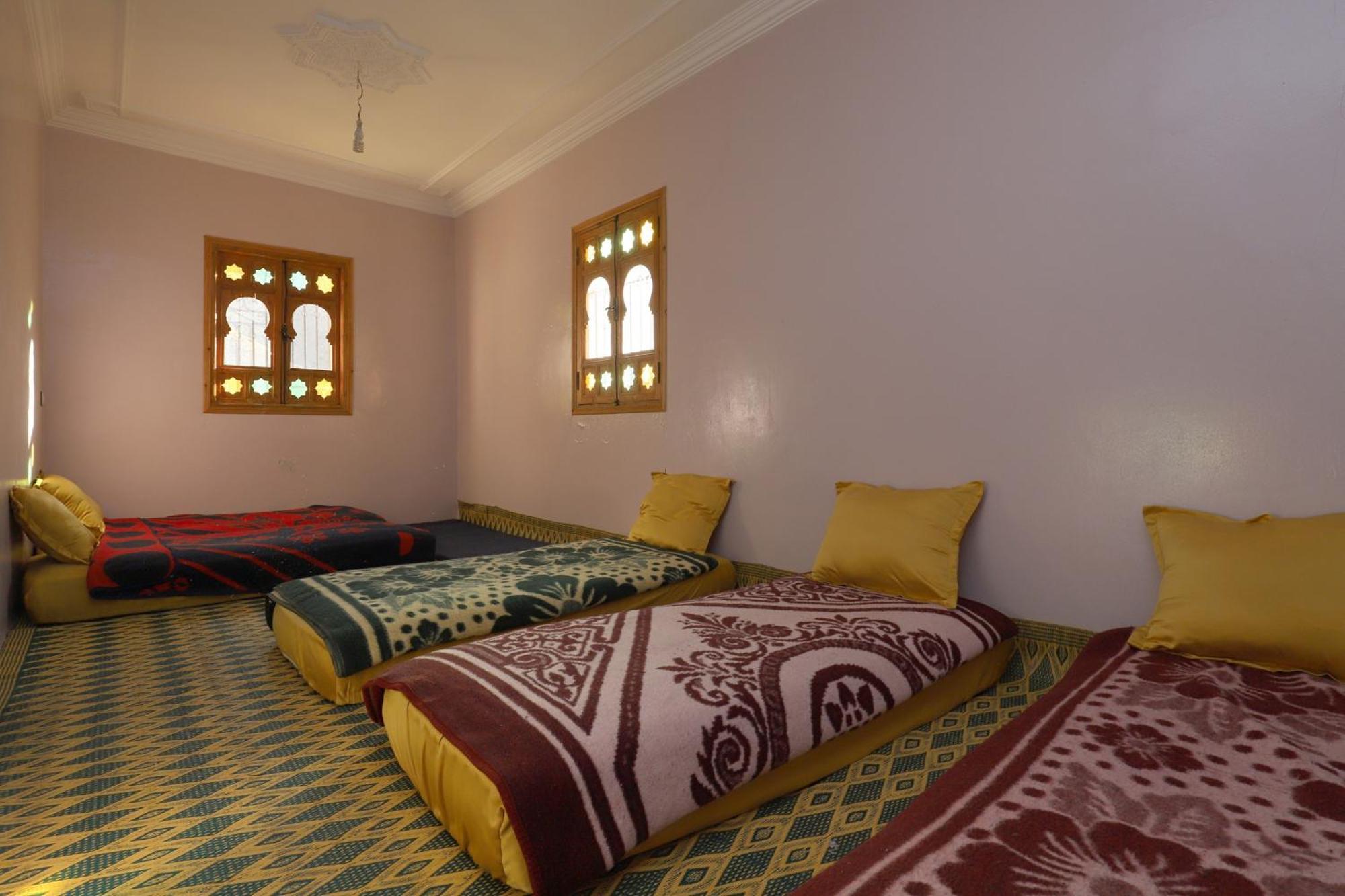 Aroumd Authentic Lodge Managed By Rachid Jellah 伊姆利尔 外观 照片